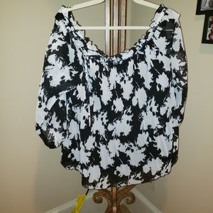 gently preowned Lane Bryant Top.